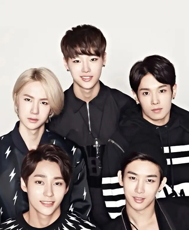 UNIQ The Best Debut